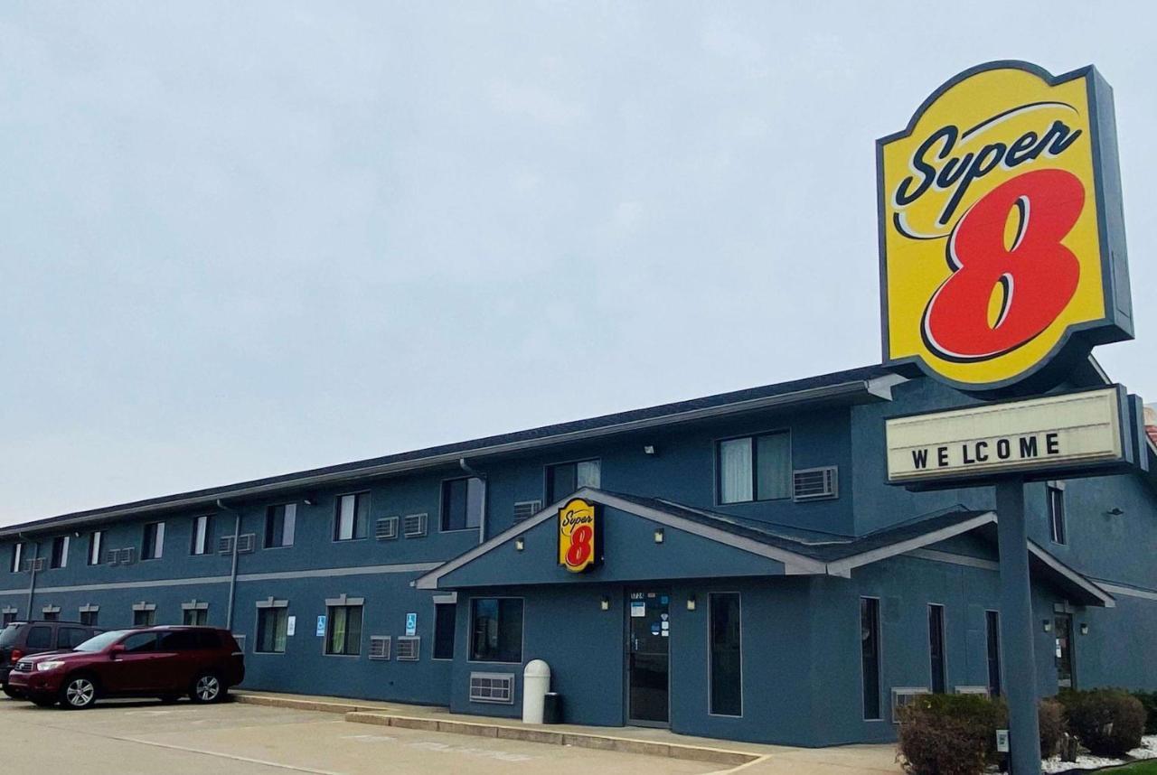 Super 8 By Wyndham Michigan City Eksteriør bilde
