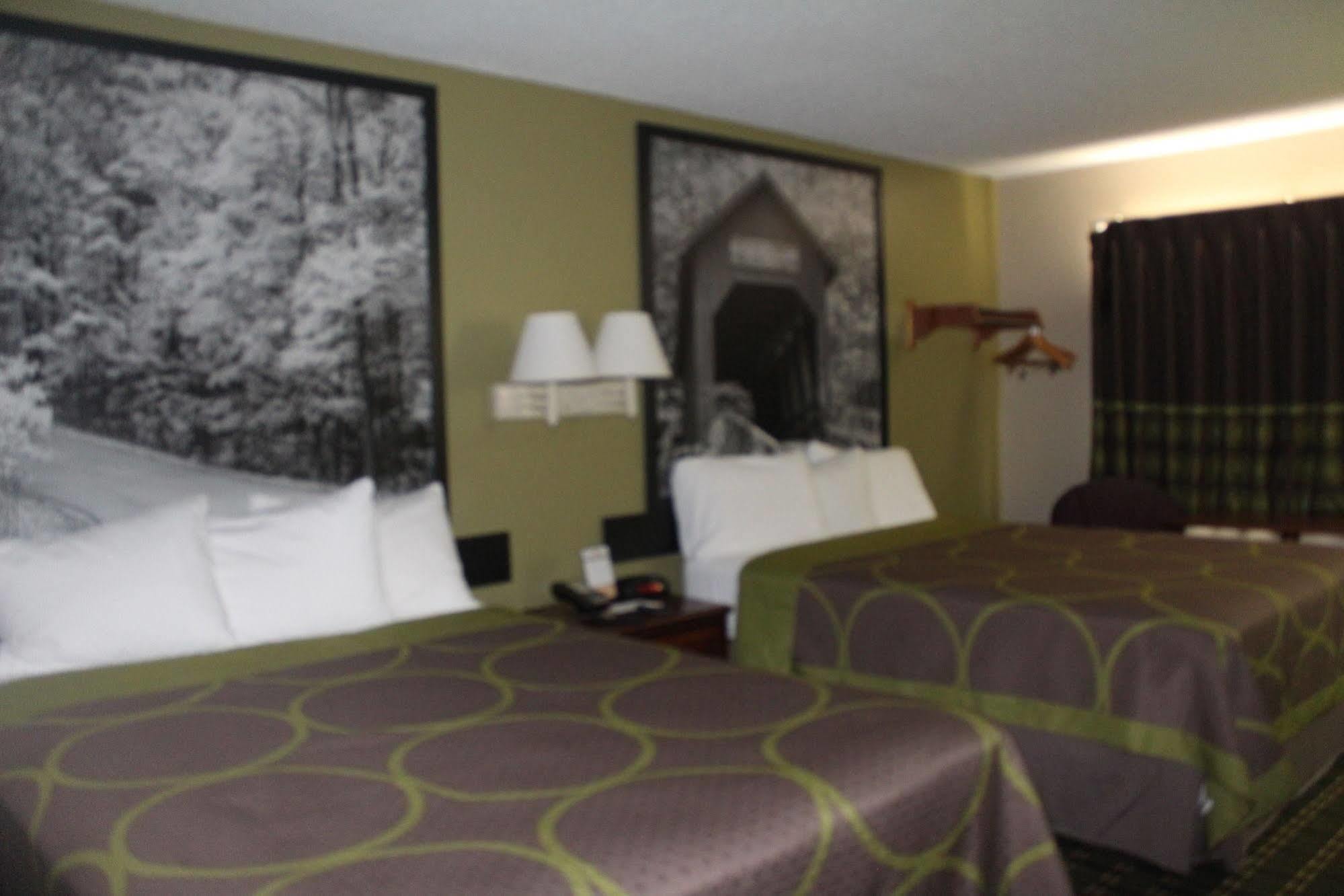 Super 8 By Wyndham Michigan City Eksteriør bilde